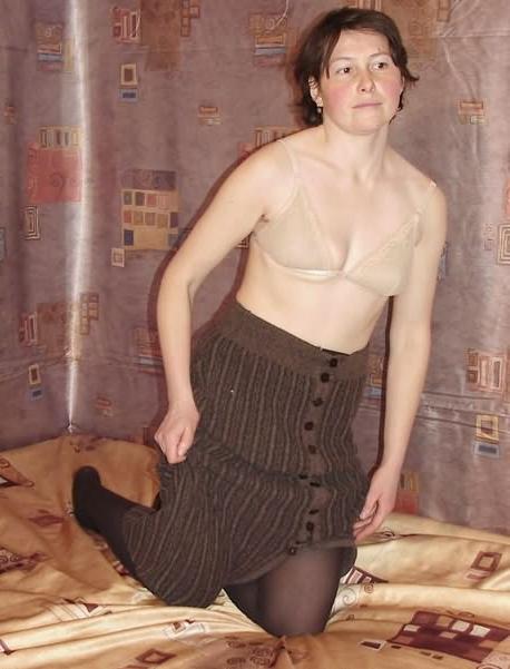 20P Slim hairy small tits mature