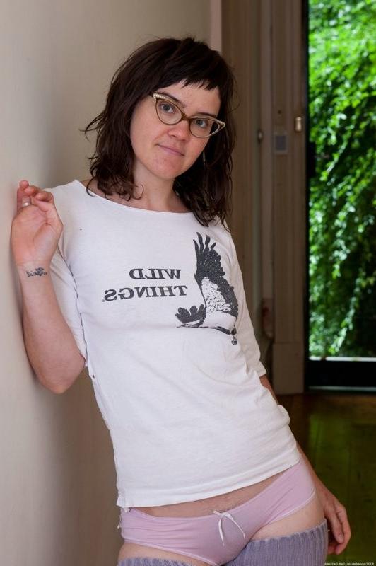 15P Tiny tit teen Mona shows off her hairy coochy