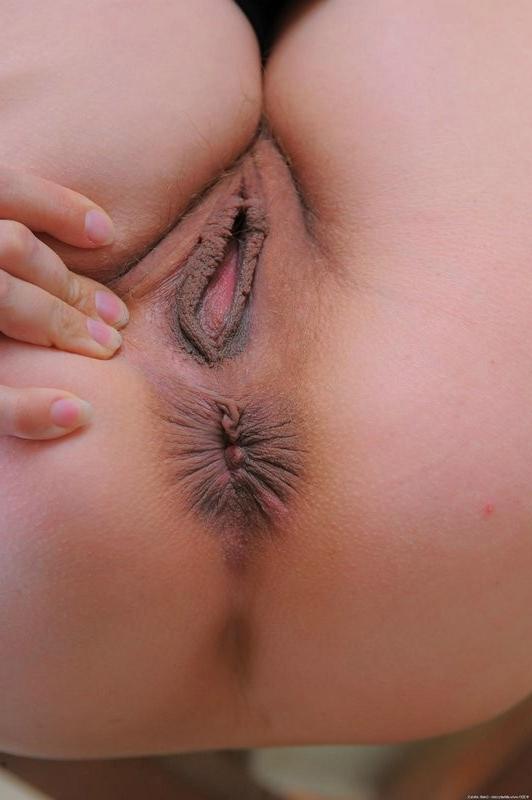 15P Angela is back to show off her hairy milf pussy