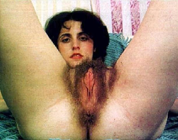 8P Nice furry milf pussy