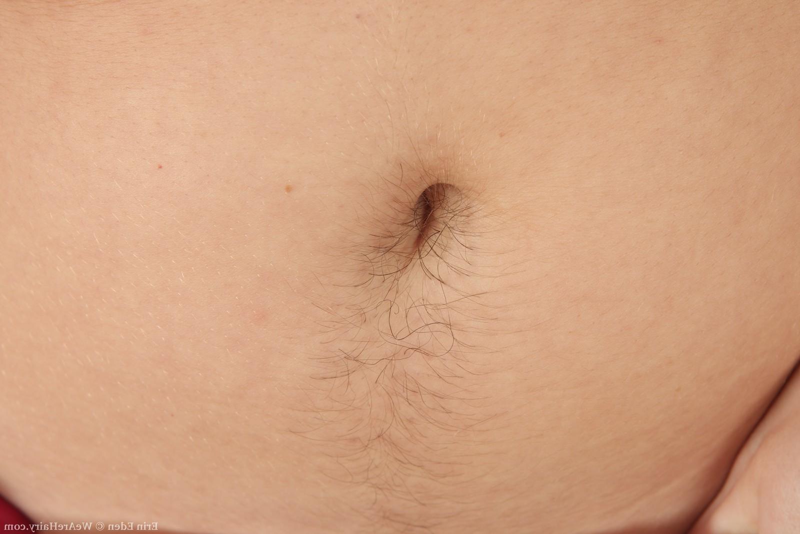 16P Hairy amateur babe Erin Eden is a wonderful natural gift