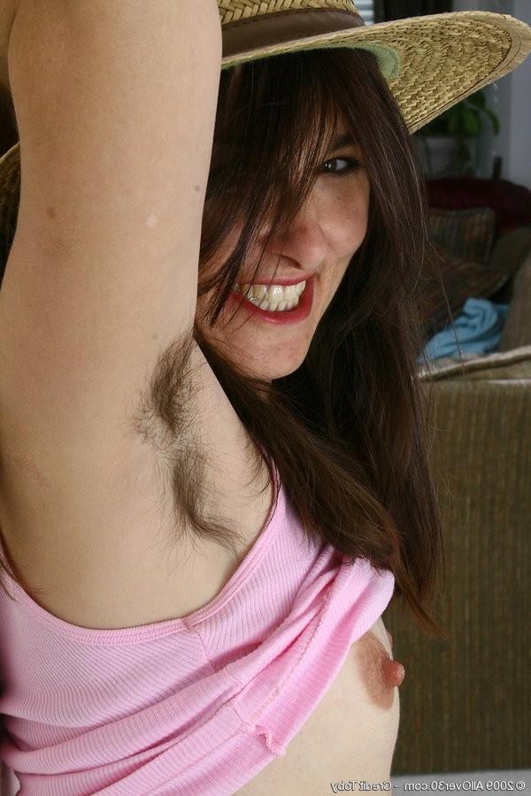 15P Hairy Housewife Is Not Shy About Her Furry Pits And  Pussy