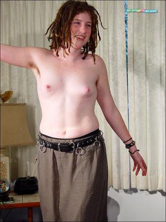 15P Redhead with full bush