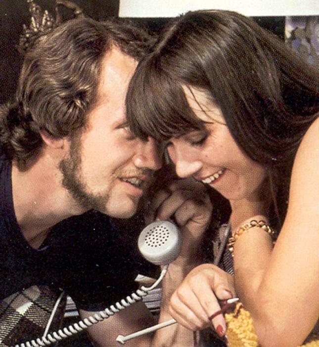16P Two hairy retro couples doing it