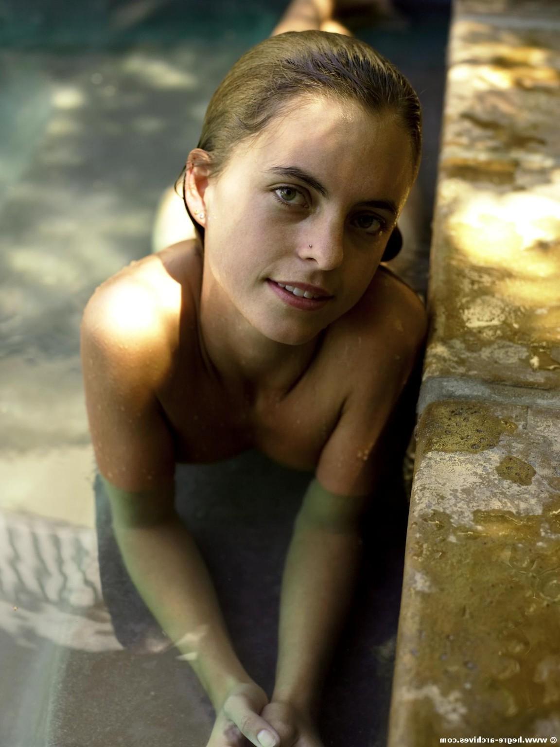19P Teen babe with big hairy bush nude outdoors