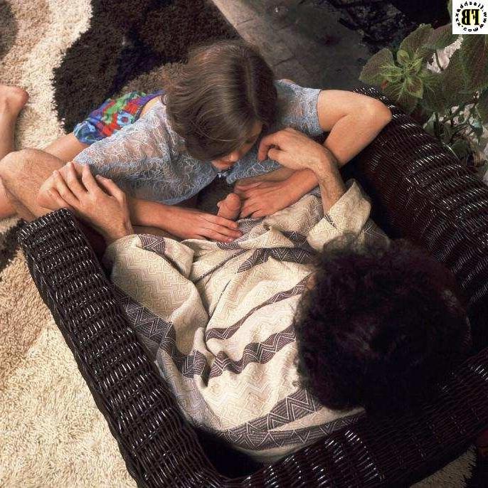 16P Sucking retro dicks in the seventies