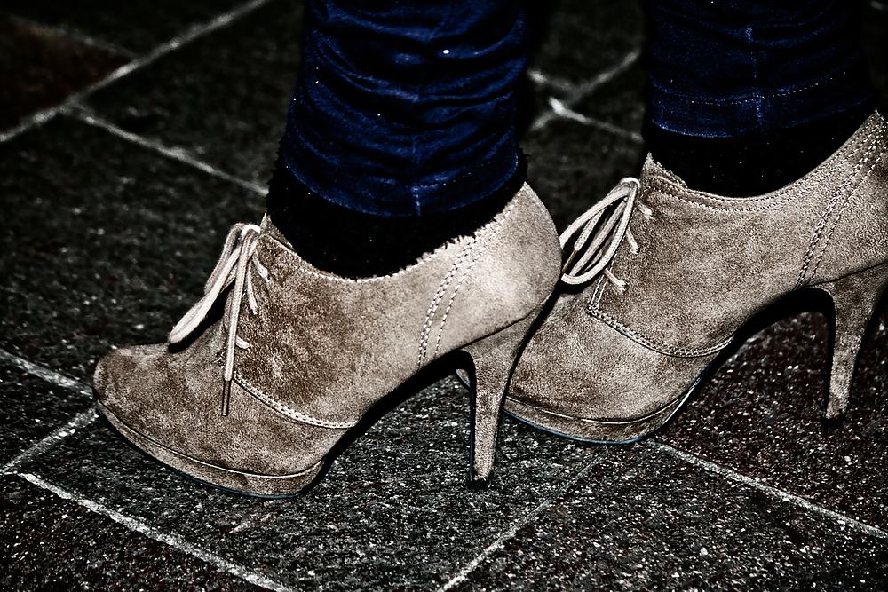 25P Nylons, Heels and other Fetish