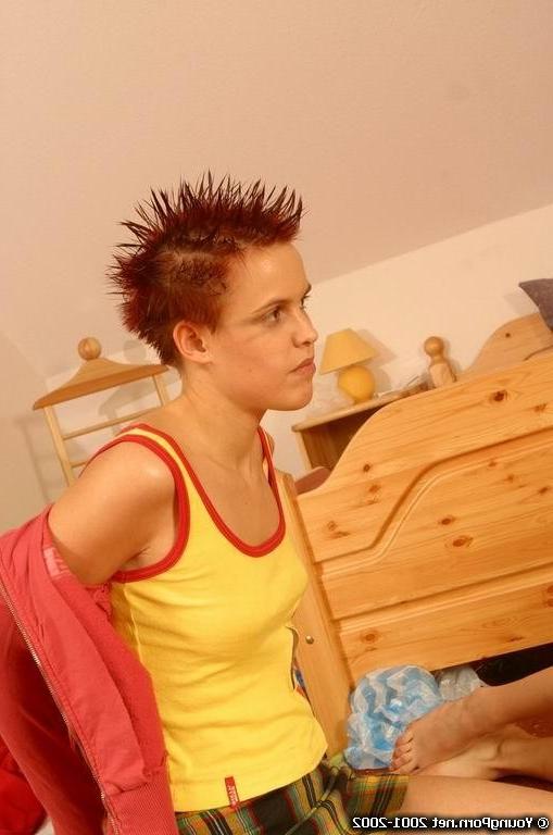 15P Sexy young ladies in hot lesbian action