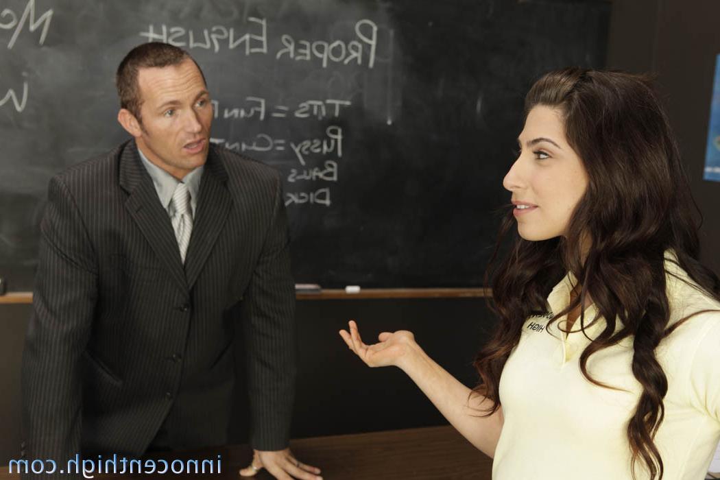 16P Beautiful schoolgirl in sex ed class