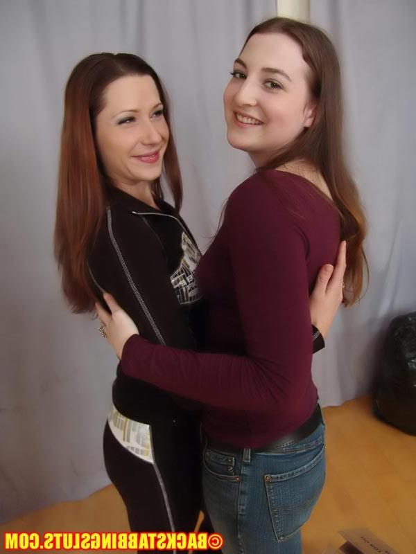 16P Horny slut seducing a guy to get laid