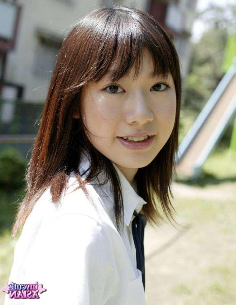 16P Japanese coed in uniform shows her tight cunt
