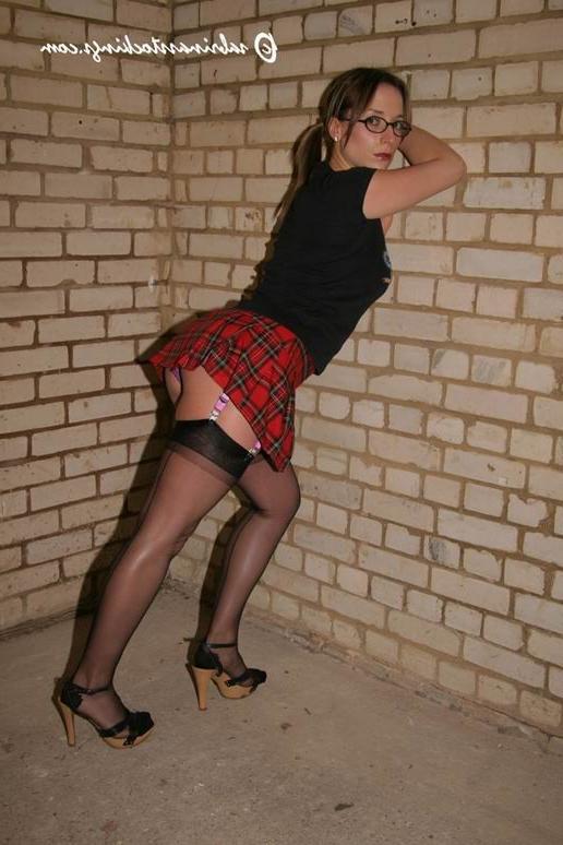 16P schoolgirl teen showing her legs in stockings