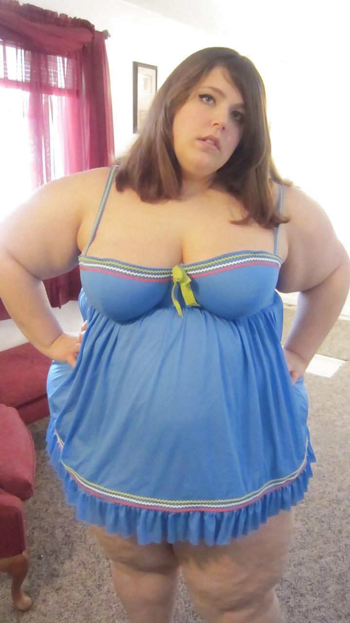8P SSBBW -Super-Size Big Beautiful Woman.
