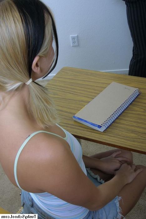 16P schoolgirl blonde teens showing ass