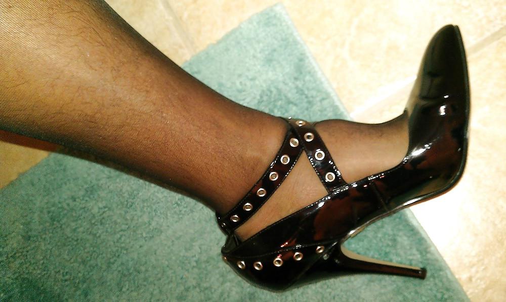 25P Leather skirt,stockings