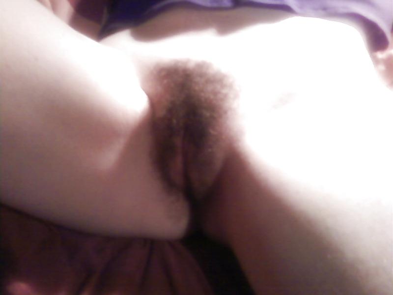 7P Hairy pussy