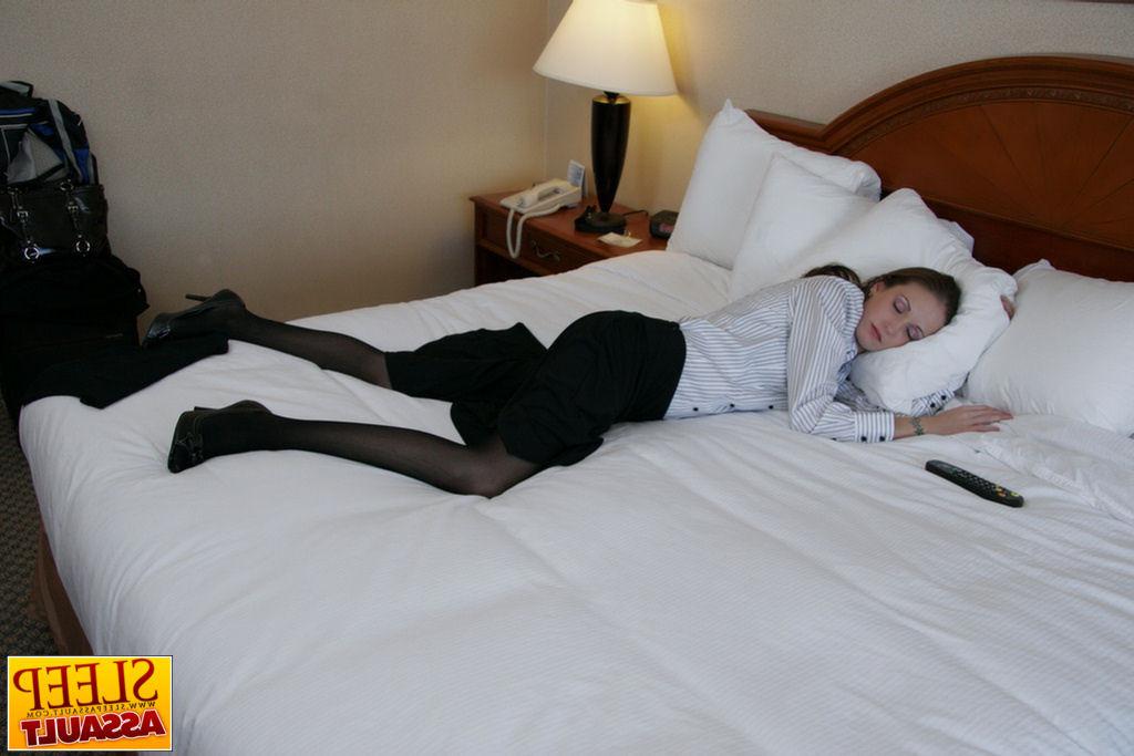 16P Sexy secretary in stockings fucked and cumshot while sleeping
