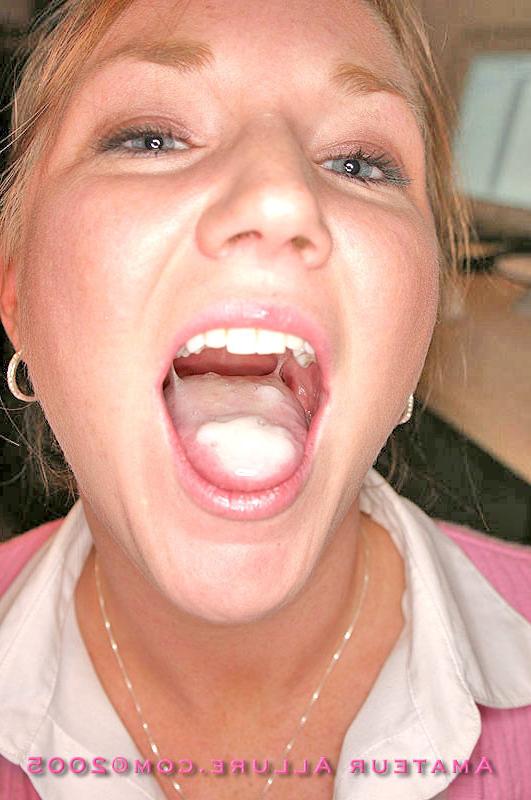 15P Having some oral sex fun in the office