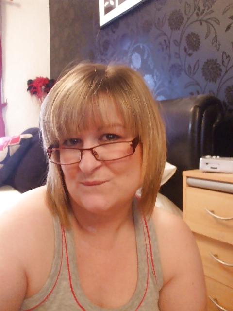 25P Sexy Scottish BBW Shelley
