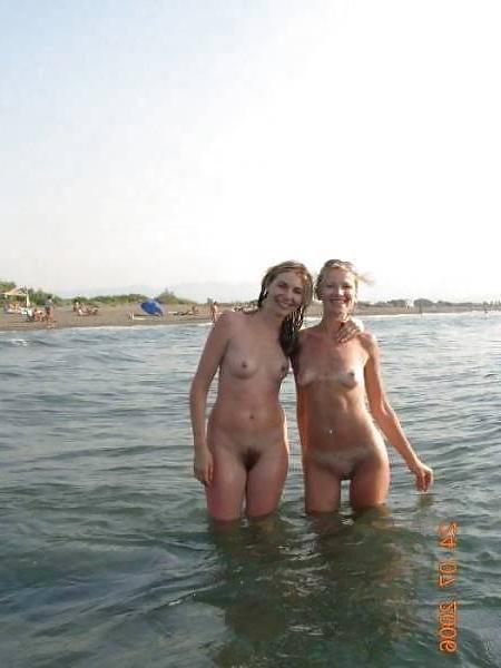 25P Beach time