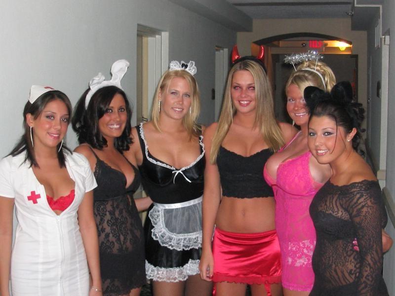 16P Real candid photos of wild amateur teens showing skin