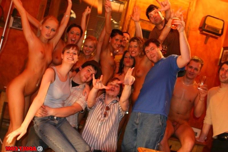 16P wild girls and guys having sex in front of everyone