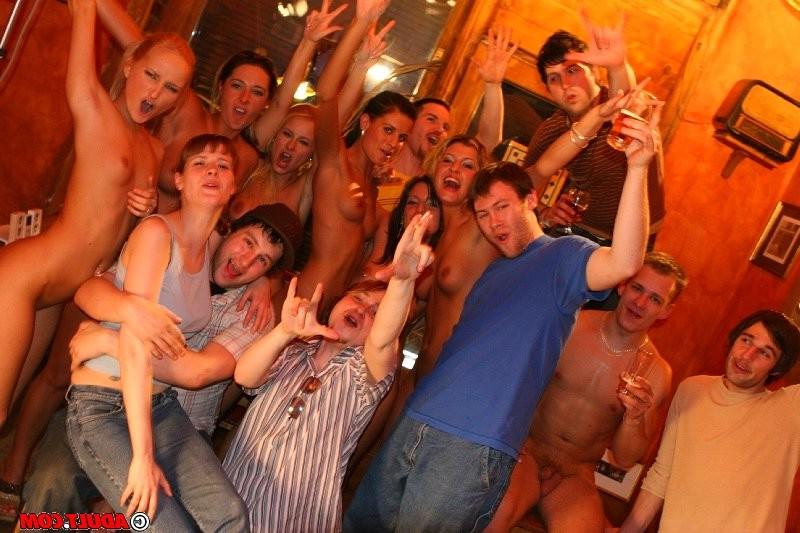 16P wild girls and guys having sex in front of everyone