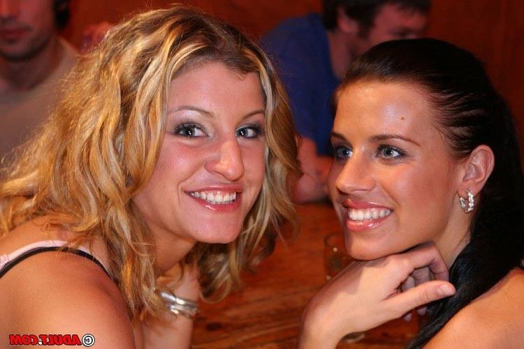 20P Wild and sexy coed girls enjoy hardcore party action