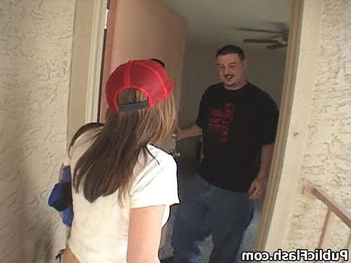 16P Knock Knock Flasher Strips Naked at Your Front Door