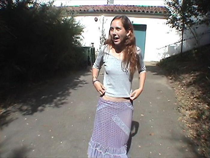 16P College Gal Flasher Does Nude Cartwheels on Campus