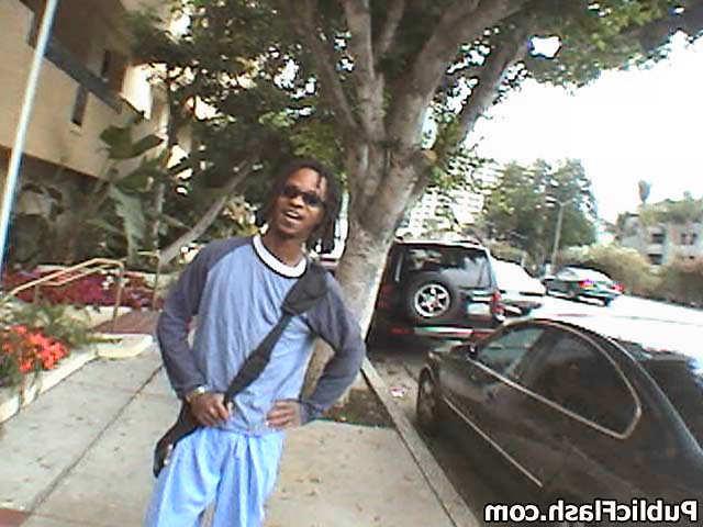 16P Big Black Boobs Flasher Outdoors on City Boulevard