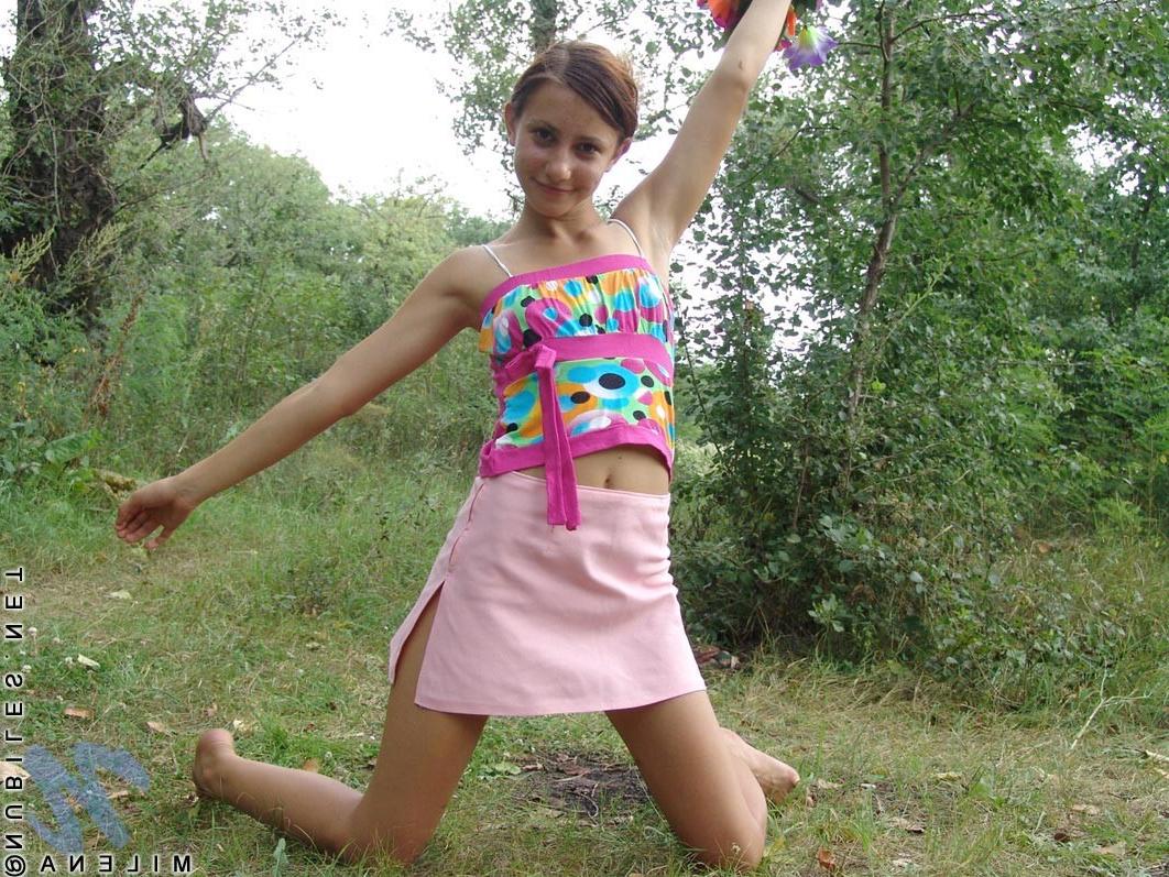 15P Barely legal teen shows off her bush