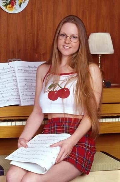 13P Cute college girl gets naked