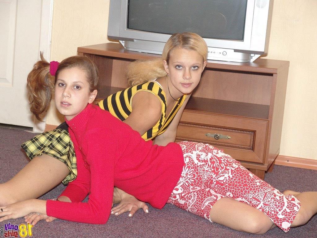 15P Young amateur lezzies teasing each other