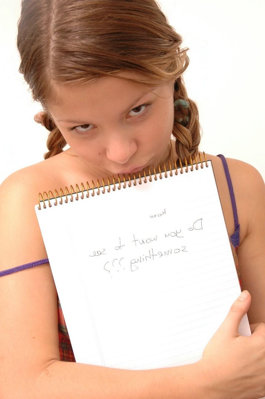 15P Schoolgirl Emily writes a diary