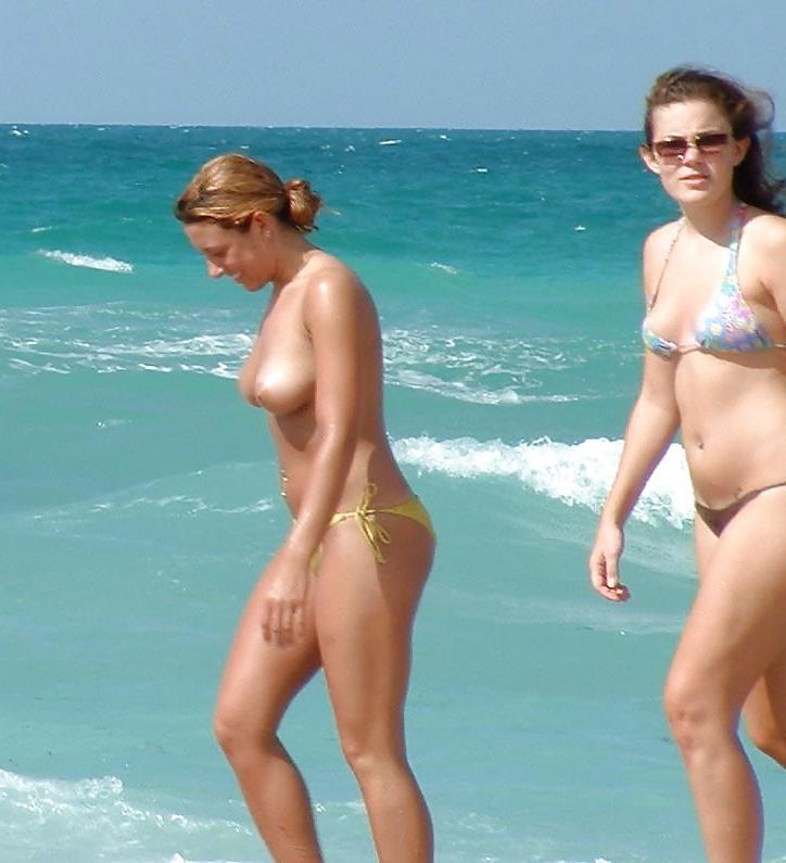 25P Hot Tits at the Beach 22