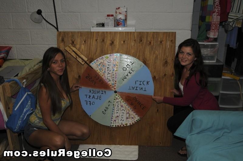16P Awesome college babe gangbang party at my college dorm
