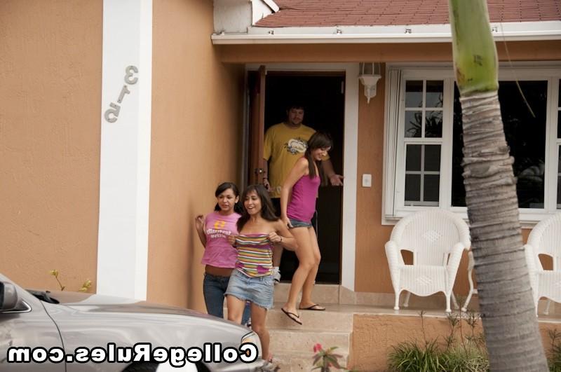 16P Check out this amazing sick ass miami college dorm party
