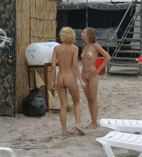 15P Amateur eighteen year old girlfriends flash tits