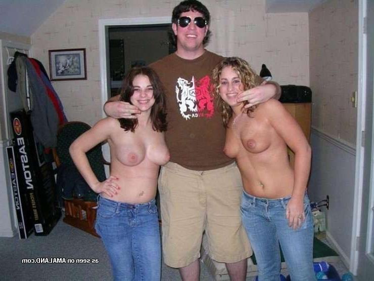15P Amateur eighteen year old girlfriends flash tits