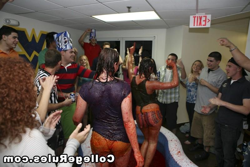 16P Smoking babes getting banged hard at college dorm party