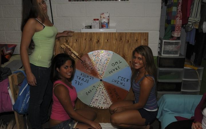 16P Awesome college babe gangbang party at my college dorm