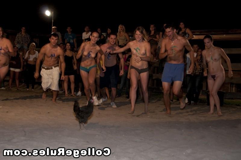 16P Hot college dorm party go wild in these hot fucking crazy pics