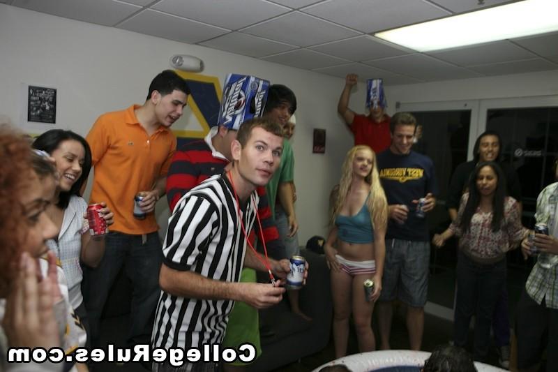 16P Watch hot double cock sucking group sex college dorm party