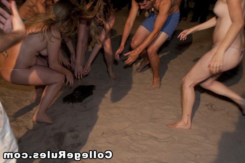 16P Check out this amazing sick ass miami college dorm party
