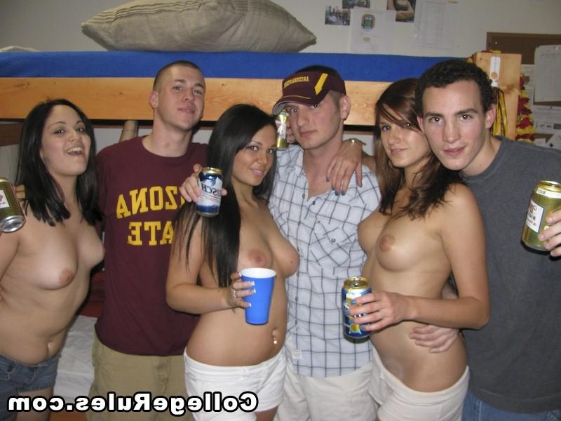 16P Check out this amazing sick ass miami college dorm party