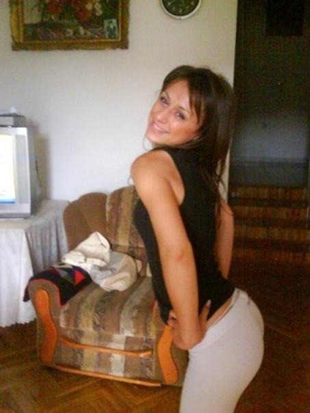 15P Smiling young brunette teen does a hot deep blowjob