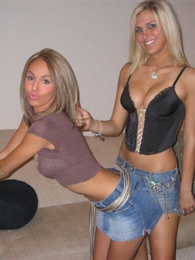 15P Bewitching blonde teen making deep blowjob and penetrating
