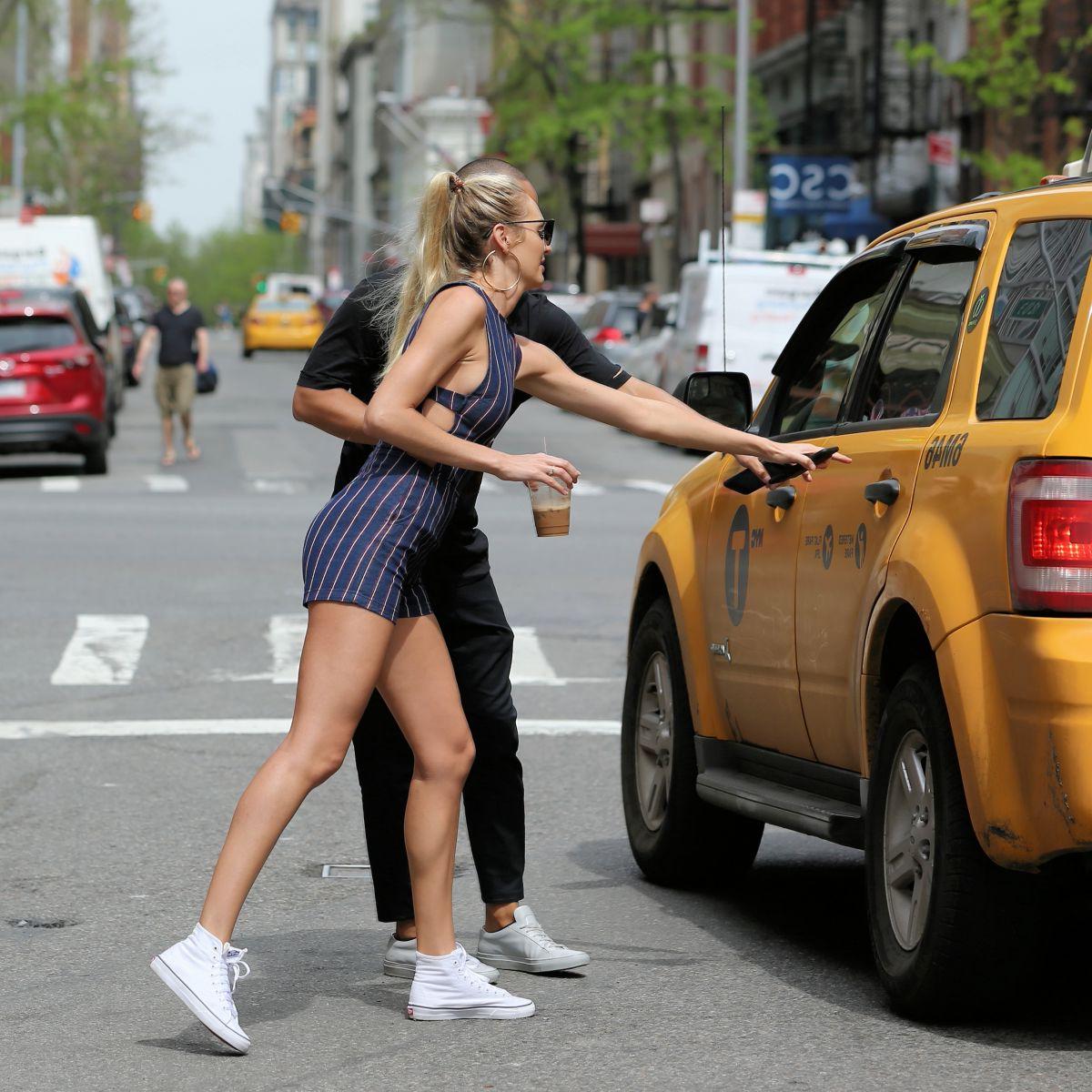 16P Candice Swanepoel Is Sex On Legs