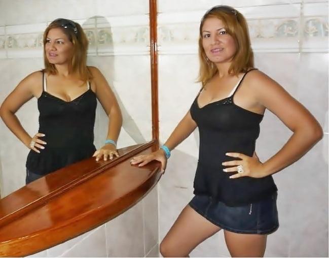 25P Latinas young milfs